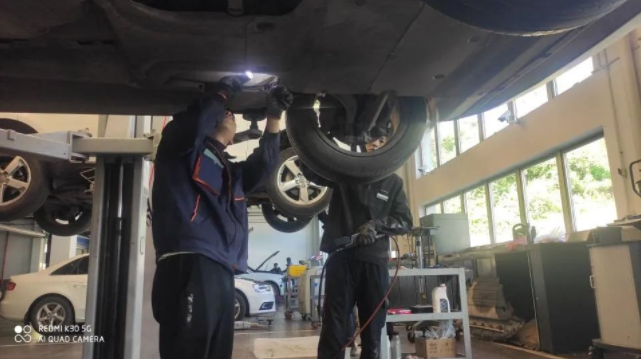 校內(nèi)學習+企業(yè)實踐——機電汽車工程系探索校企合作新模式