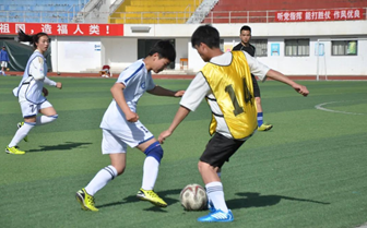 第二屆校園足球聯(lián)賽正式開賽！