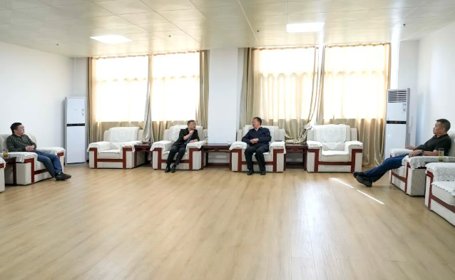 畢節(jié)市政協(xié)副主席、民盟畢節(jié)市委主委劉祖榮赴我院調(diào)研